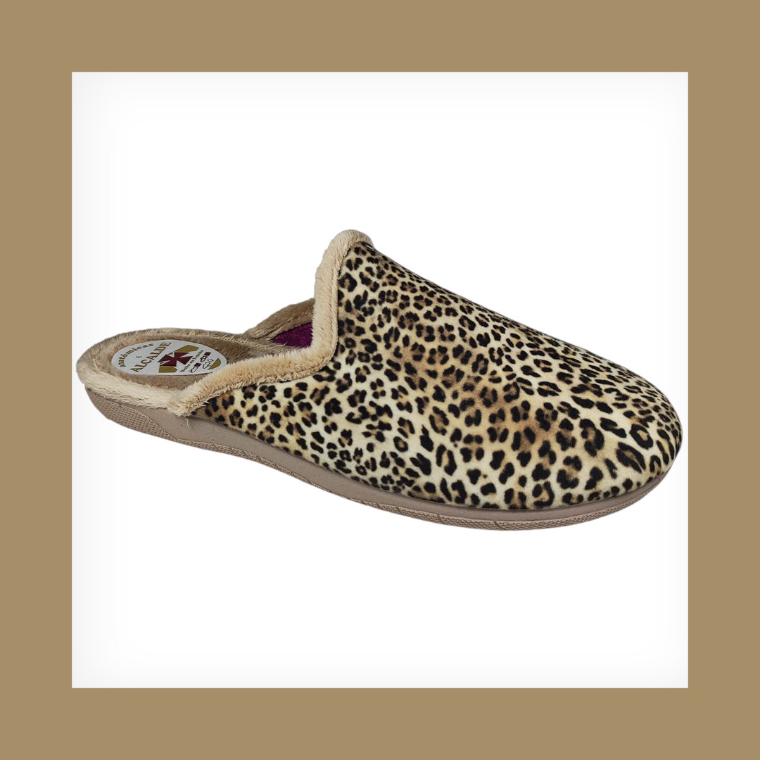 ΓΥΝΑΙΚΕΙΕΣ ΧΕΙΜΩΝΙΑΤΙΚΕΣ ΠΑΝΤΟΦΛΕΣ